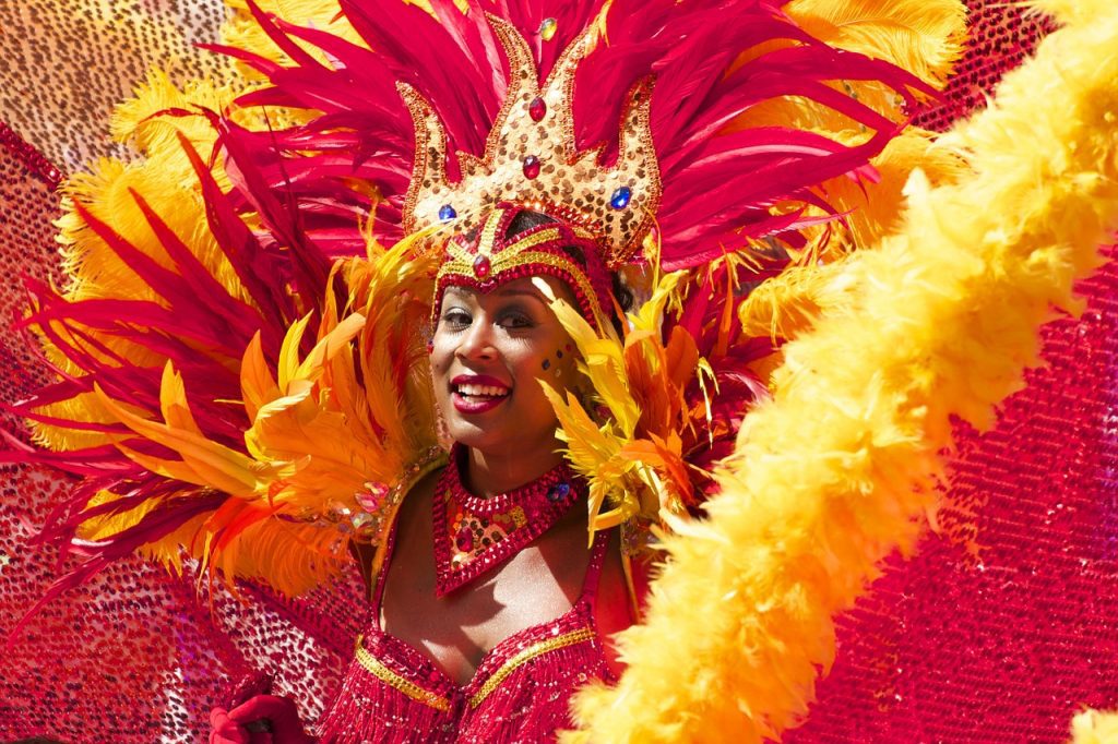 carnival, woman, costume-476816.jpg
